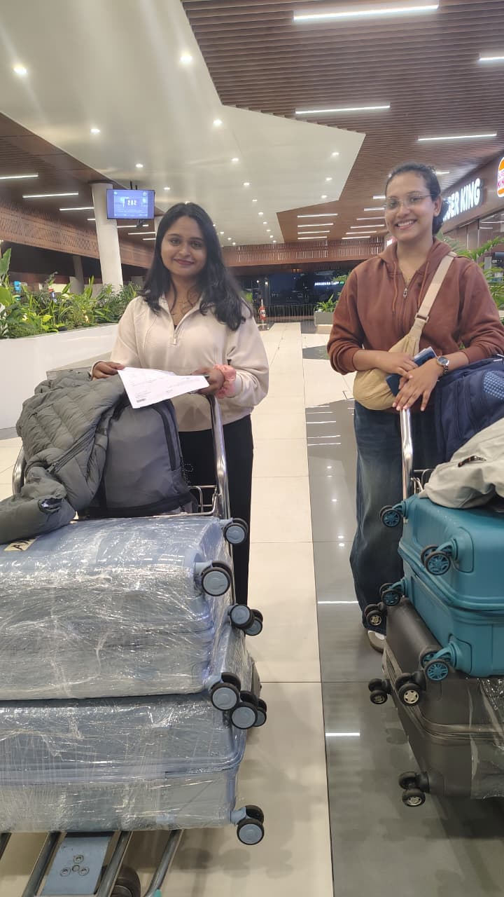HAPPY STUDENTS